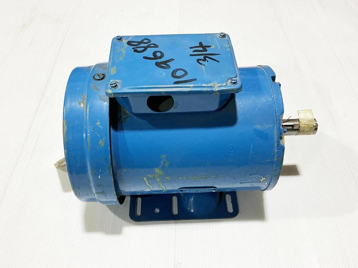 Used Reliance 9147-99-7S Electric Motor 575V 1140RPM 3/4HP 2.6A FK143T Frame