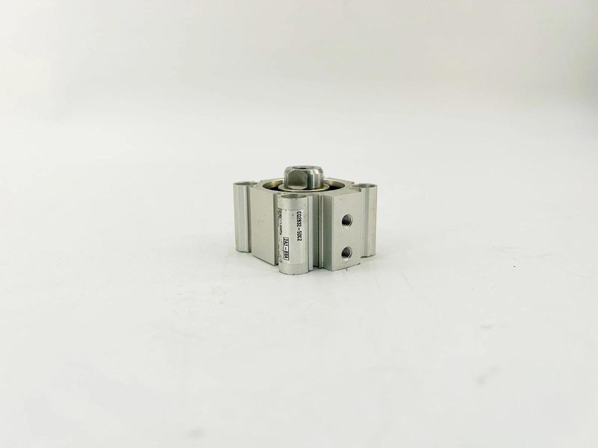 New SMC CQ2B32-5DCZ Compact Cylinder 1.0MP