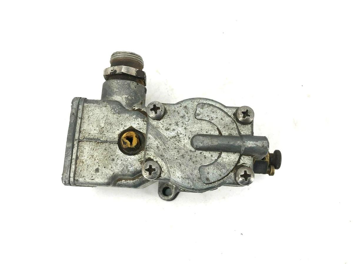 Used Parker K065-9035 Pilot Valve 110/120VAC 50/60HZ - No Manifold