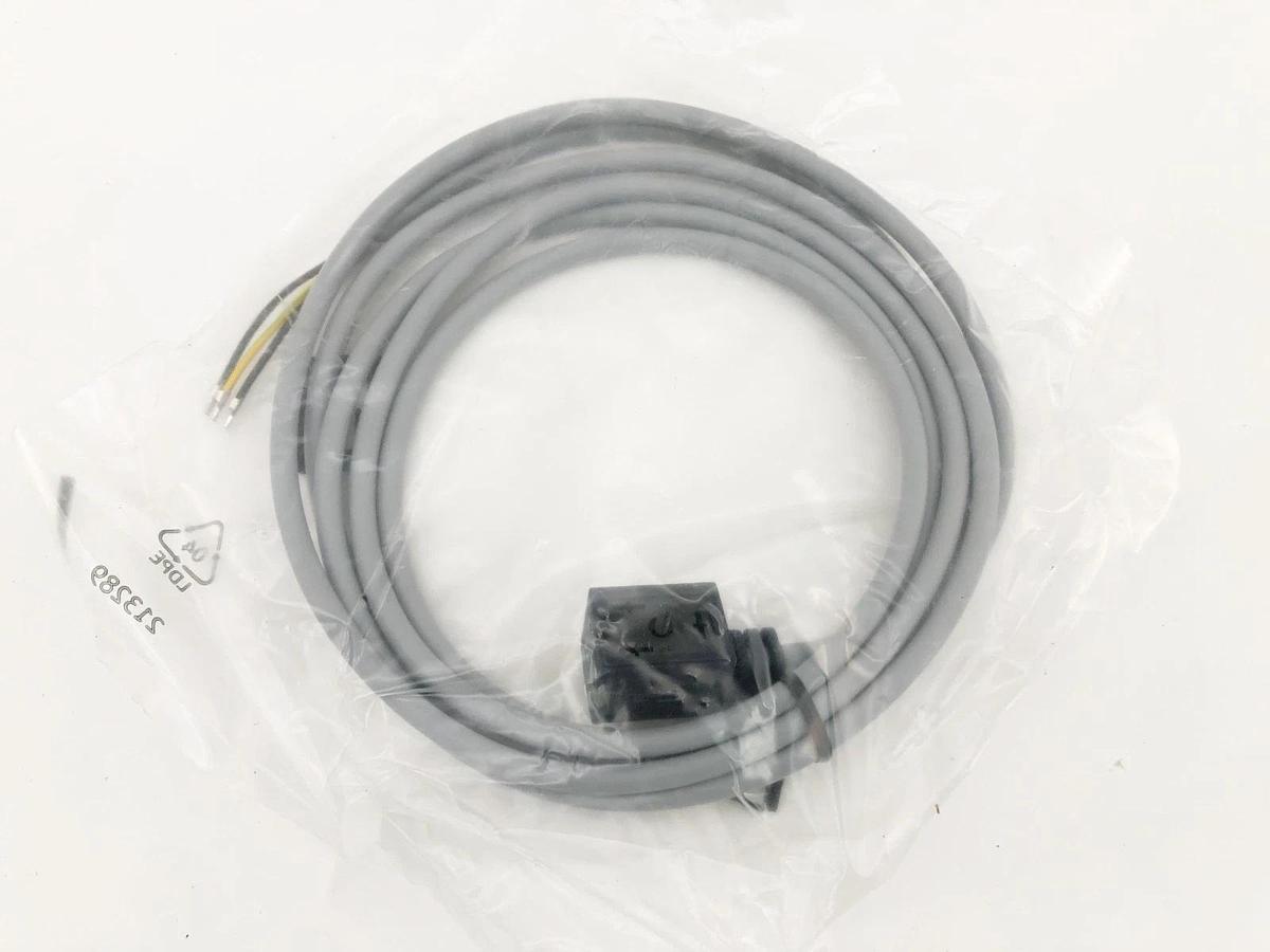 Lot of 2 New Festo KMF-1-24DC-2.5-LED Plug Socket Cables 2.5m 30935