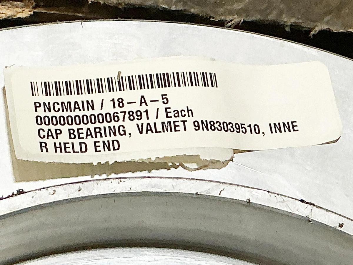 New Valmet 9N83039510 Inner Bearing Cap Held End - No Box