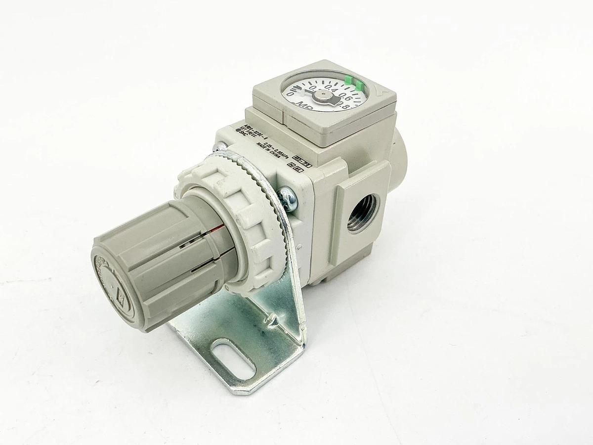 New Lot of 2 SMC AR20-02BE-B Air Regulator Modular 1/4.05-.08MPa