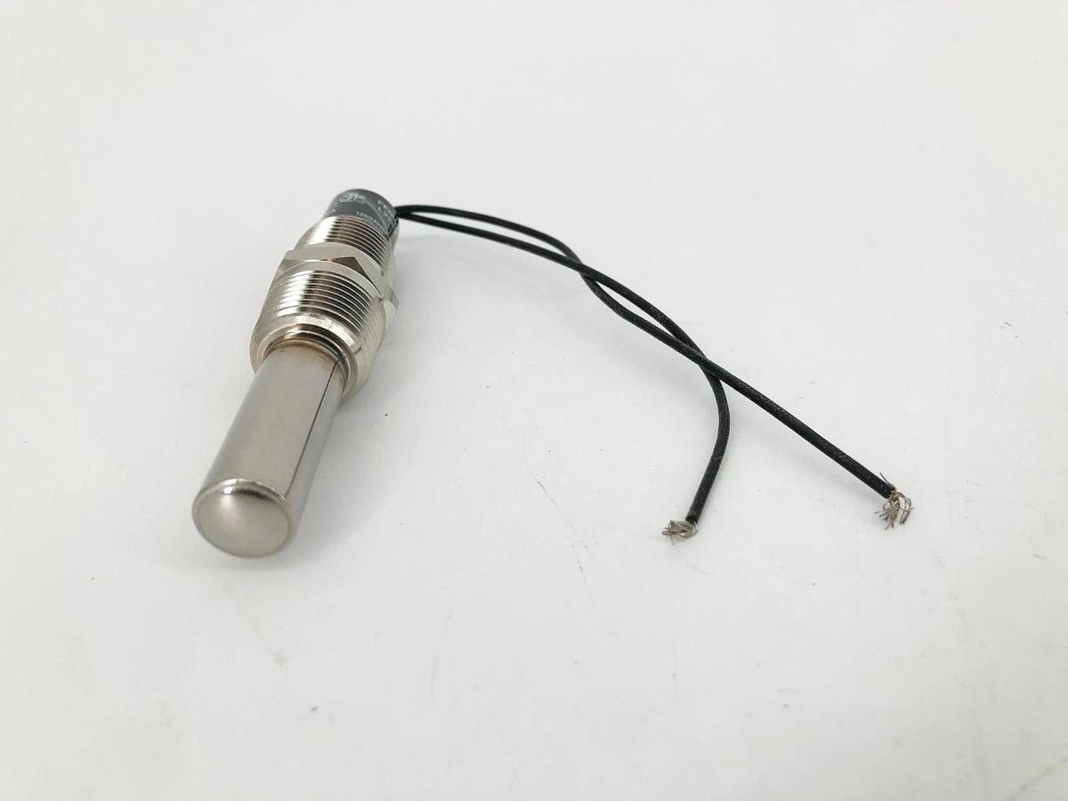 New Fenwal 08-819991-014 Temperature Switch Sensor 120/240VAC 5A - No Box