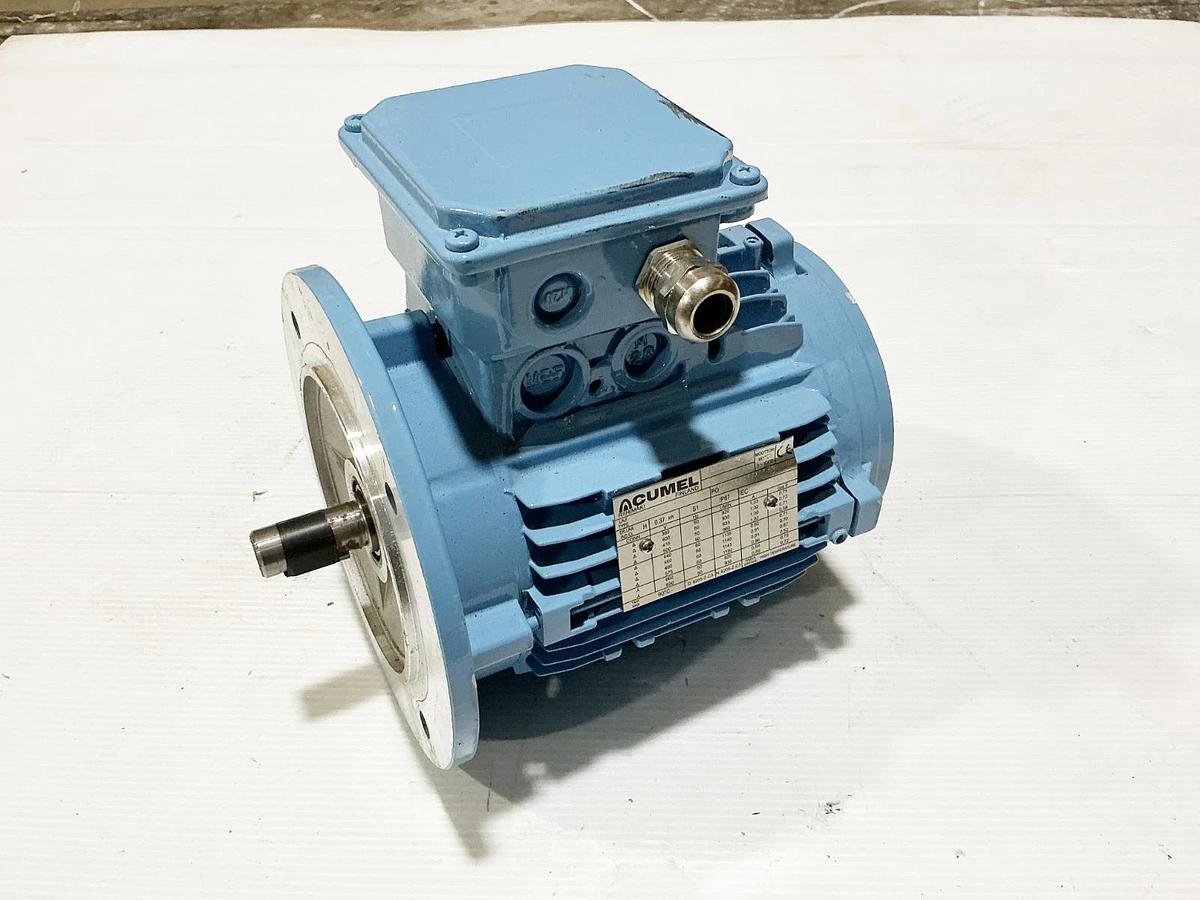 Used Cumel NT0135PB6B5M6 Electric Motor 690V 1160RPM 0.37KW 19F165