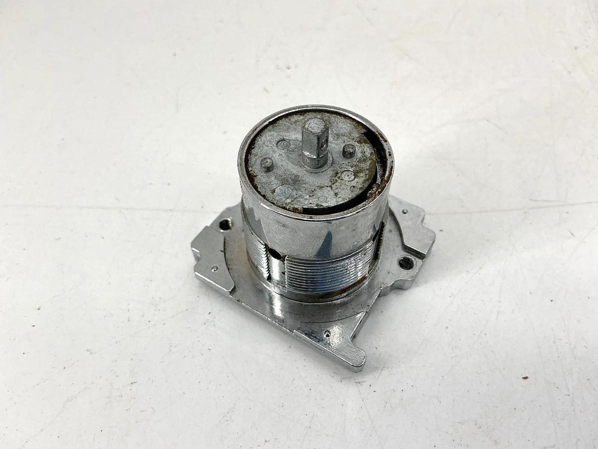 Used Random Assorted Lot of 9 Eaton Cutler-Hammer Selector Switch