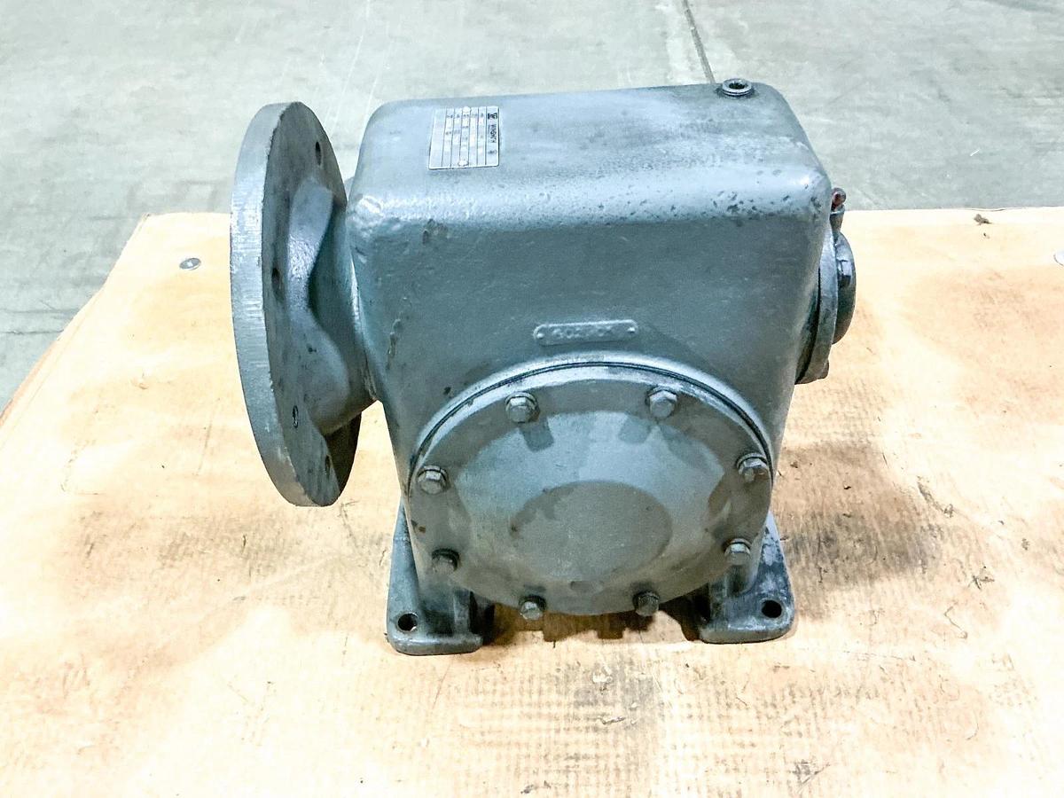 Used Winsmith 007MCTS33000DN Gear Box 20 Ratio 1800RPM 4.41 Input HP 7MCT