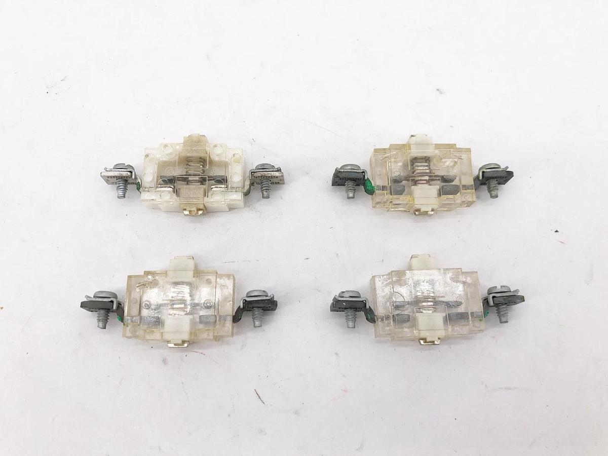 Lot of 4 New Cutler-Hammer D26MPF02 Front Pole Contact Cartridges