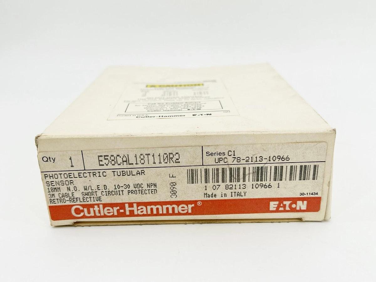 New Cutler Hammer E58CAL18T110R2 Photoelectric Sensor 18mm 3 Wire 10-30VDC