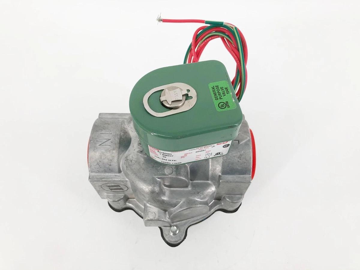 New Asco 8215C063 Solenoid Valve 110/120V 15.4W 25psi - No Box