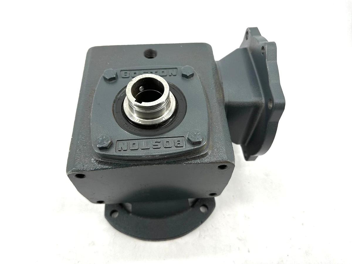 New Boston Gear SF721V-10-B5-J Worm Gear Speed Reducer 10:1 - Missing Parts