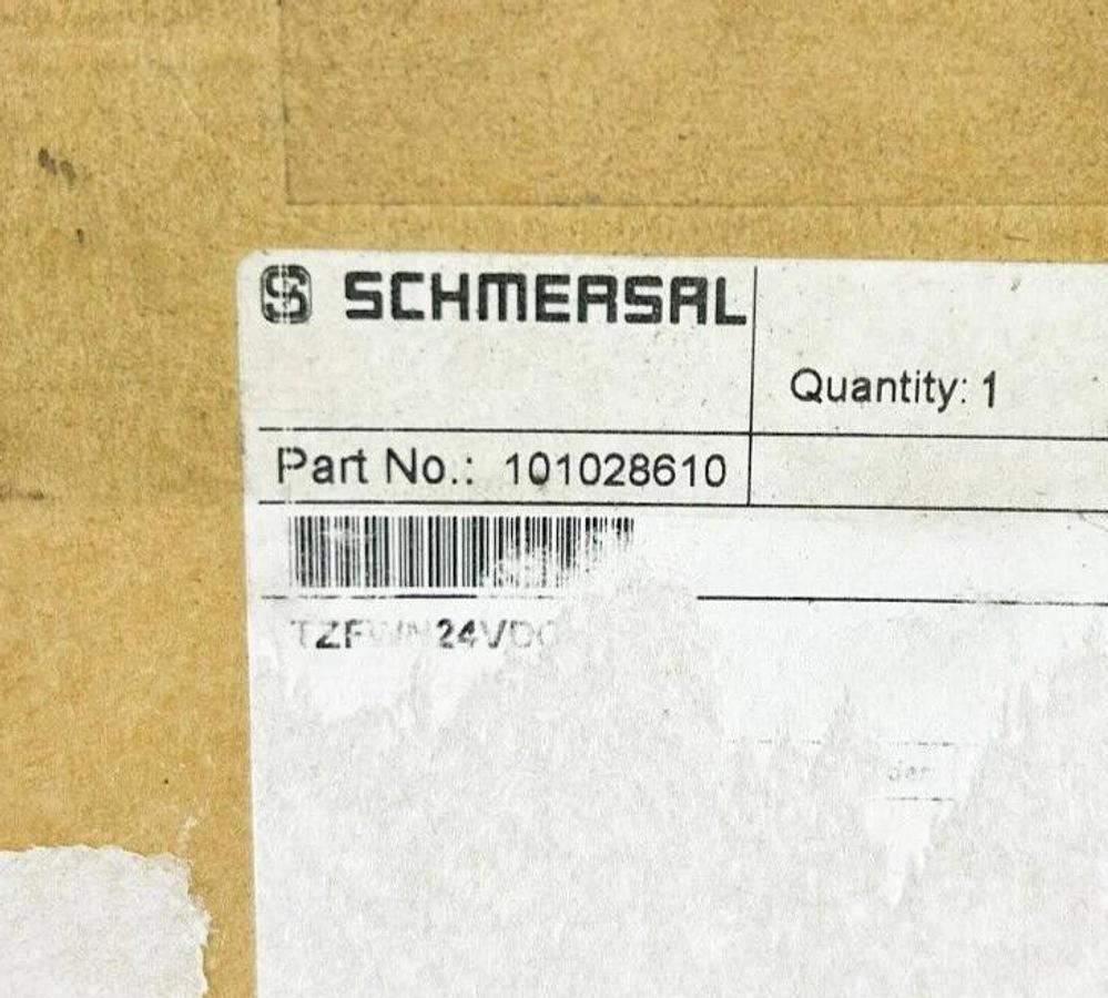 New Schmersal TZFWN24VDC/BU Safety Switch, 250VAC, 8A, 101028610