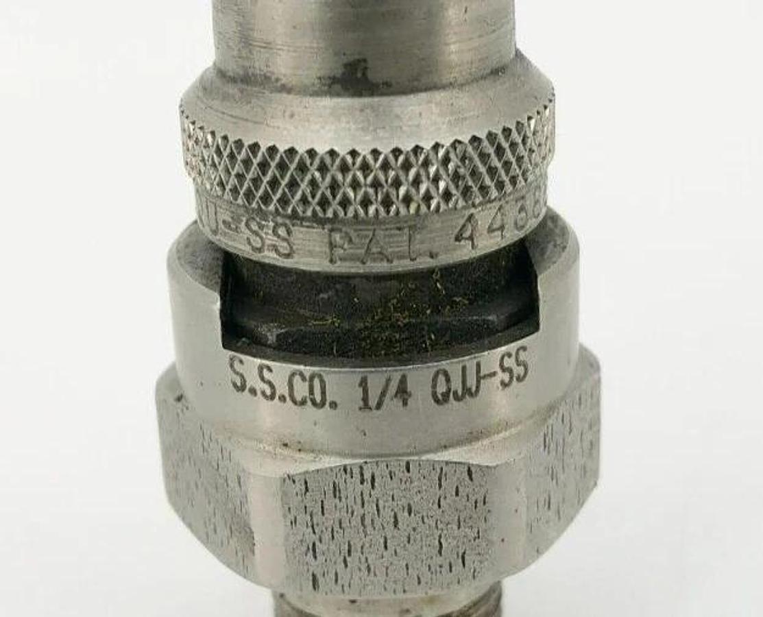 Lot of 3 New S.S. Co. 4438884 Spray Nozzles 1/4" 65 Deg. 40psi 1/4 QJJ-SS QU-SS