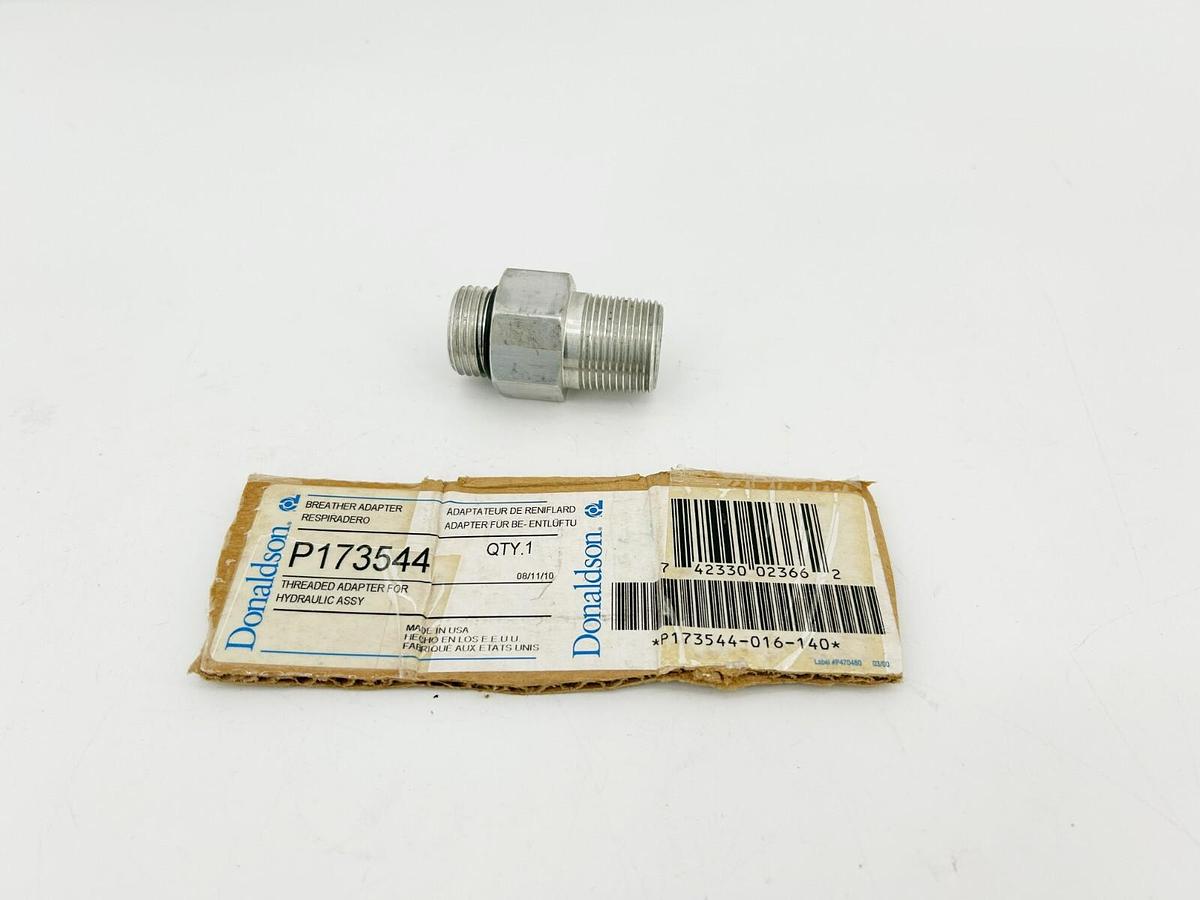New Donaldson P173544 Hydraulic Adapter, 2.24" Height, 0.87" ID, 1.26" OD