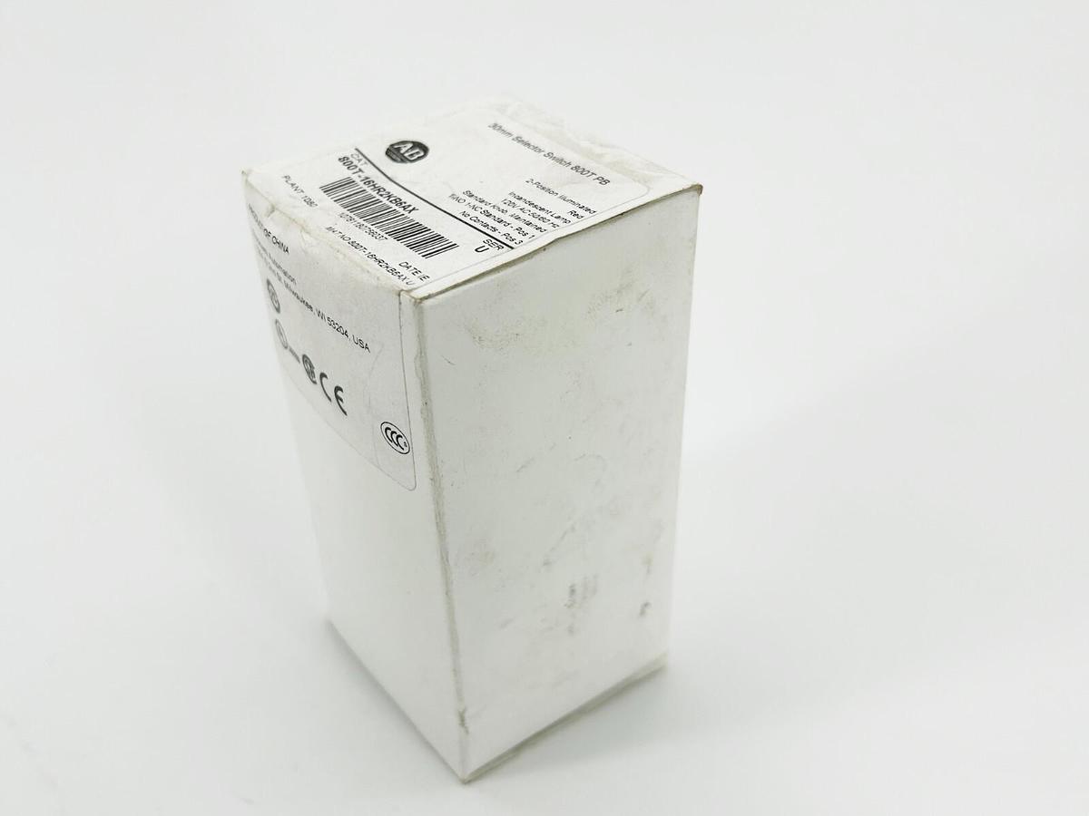 New Allen Bradley 800T-16HR2KB6AX Selector Switch 30MM 120V 2 Pos Red Ser.T