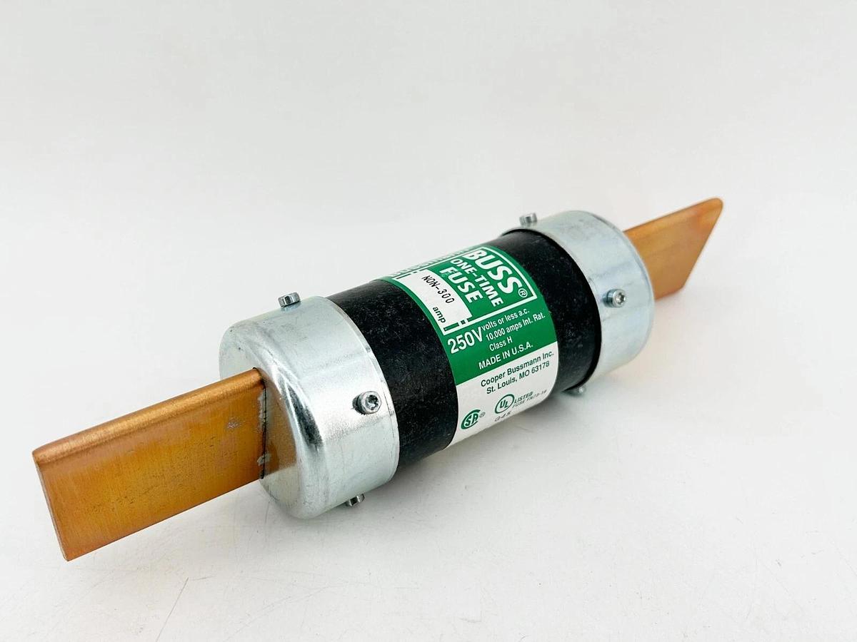 New Bussmann NON-300 Non Current Limiting Fuse 300A 250V Class H