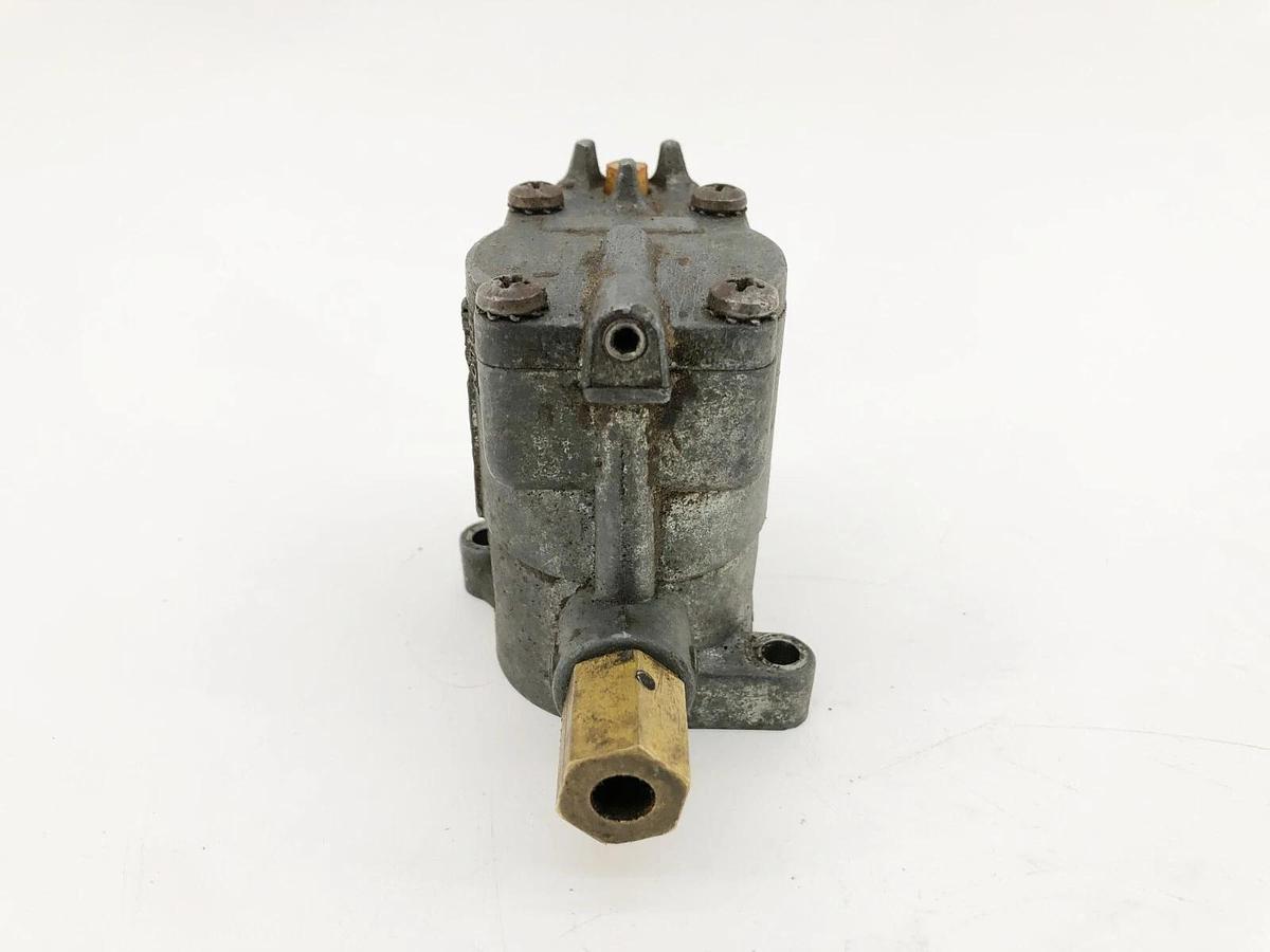 Used Schrader Bellows K175-8035 Pilot Valve 120/110VAC 50/60Hz