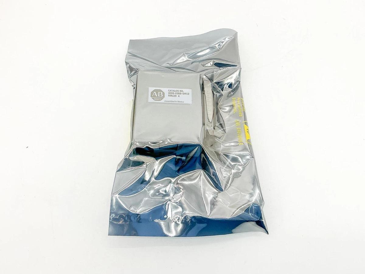 New Allen Bradley 2090-U3BB-DM12 Breakout Board CN1 Ultra3000 Drive Ser.A