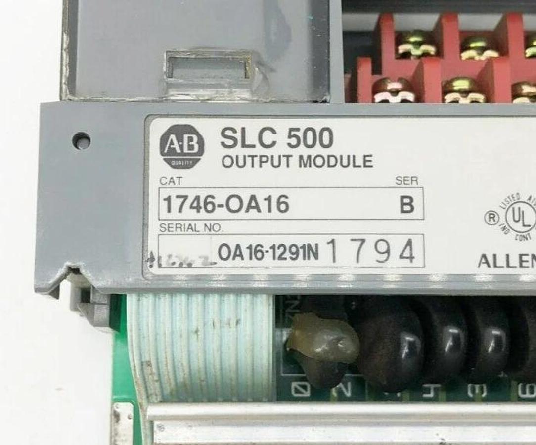 Used Allen Bradley 1746-OA16 Ser. B SLC500 Output Module 85-265VAC