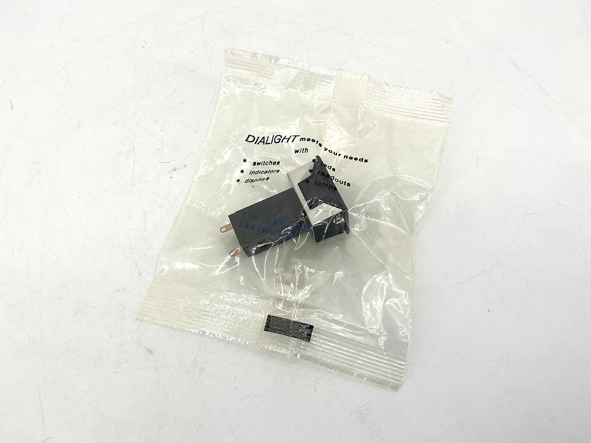 New Dialight 554-0001-511 Illuminated Panel Mount Indicator Light 2-Pin