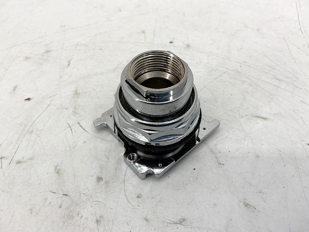 New Cutler-Hammer 10250T9 Ser A2 Push-Pull Oper Momentary Pull Maint Push
