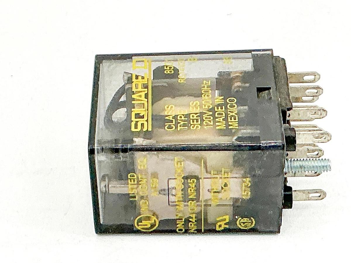 New Square D 8501RS14V20 Relay 120V 5A 1/10HP - No Box