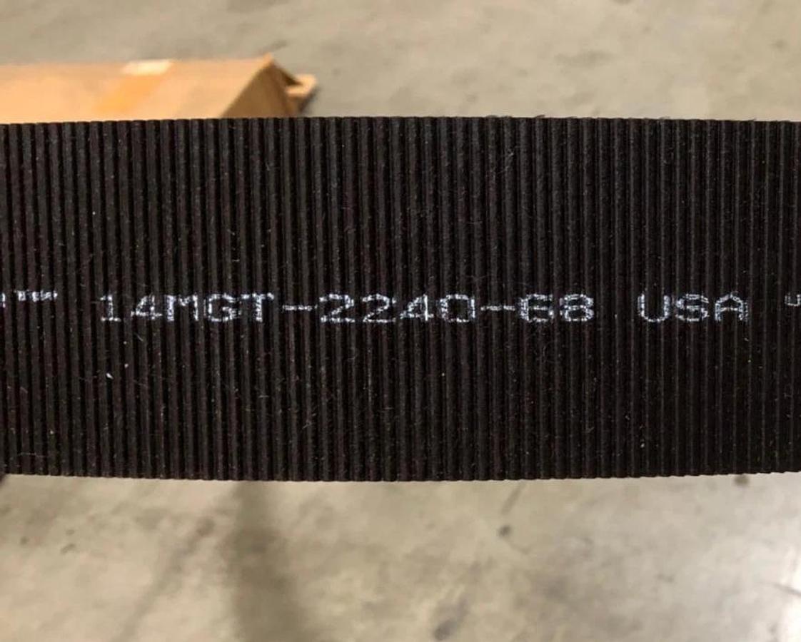 New Gates 14MGT-2240-68 Polychain GT Carbon Belt 9274-6160