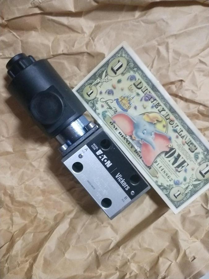 New Vickers CS-H10-FV-30 Hydraulic Balanced Piston Relief Valve 3000PSI 590554