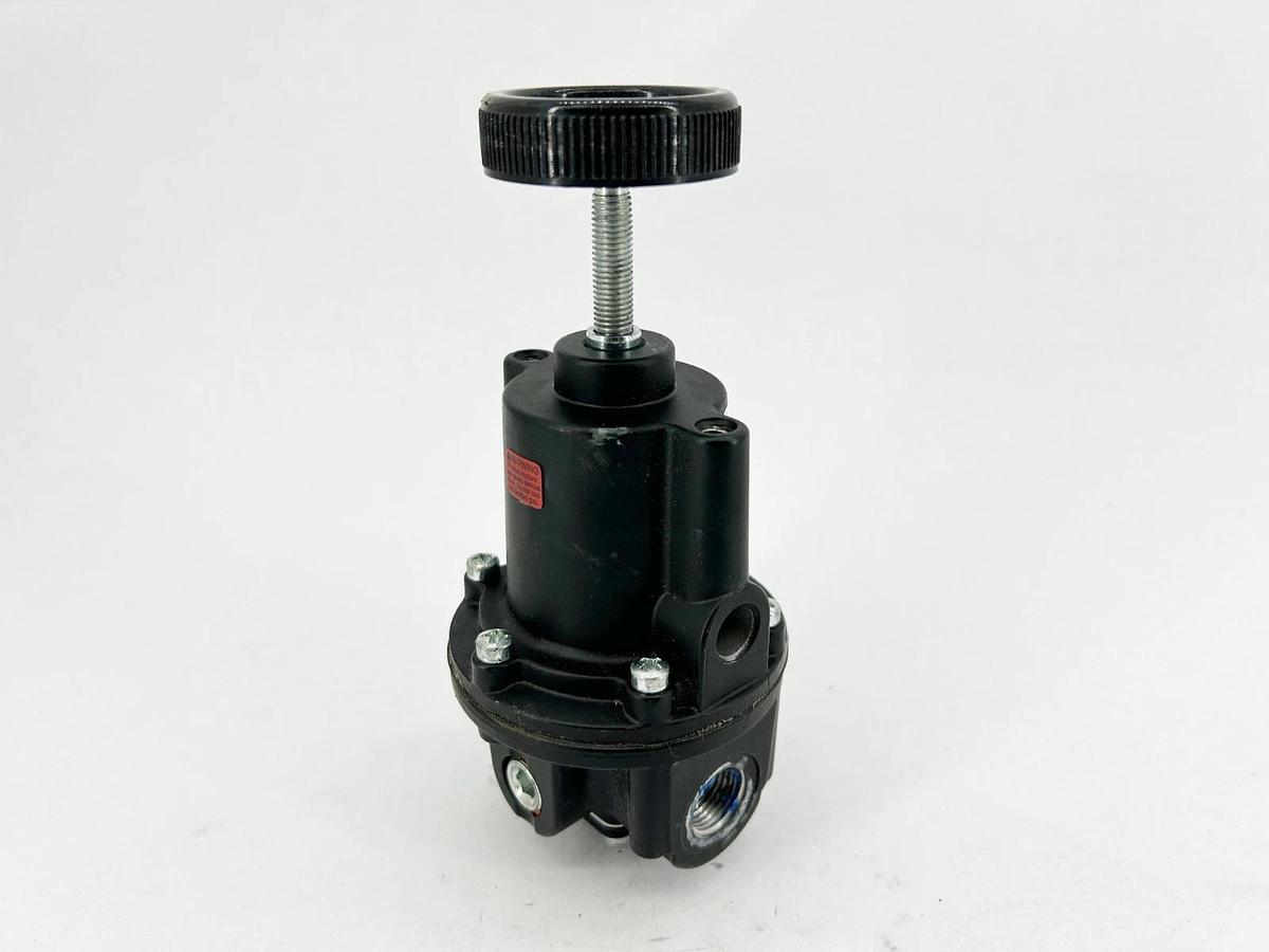 Used Parker P3RA10233 Precision Regulator 3/8" NPT 500psi Max