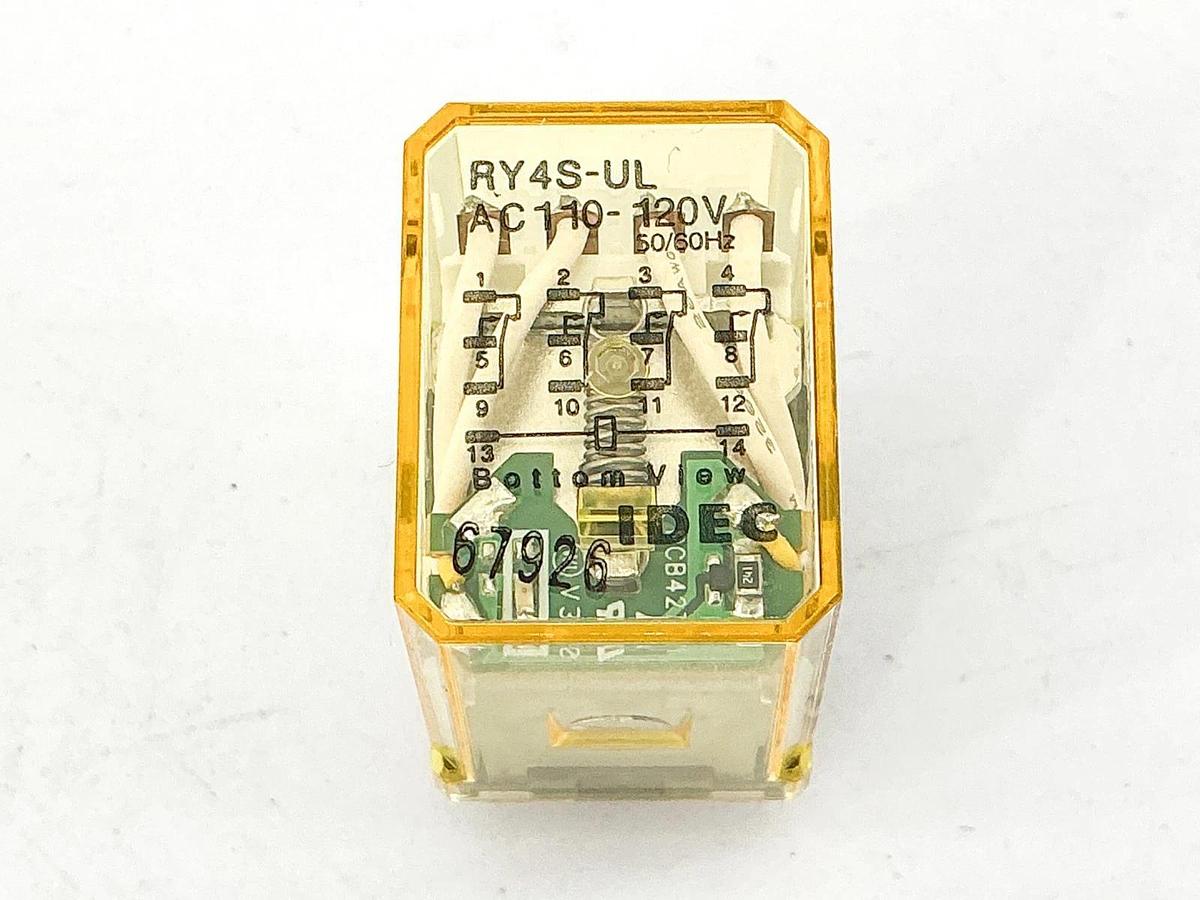 New Box of 10 IDEC RY4S-UL Relay AC110-120V 67926