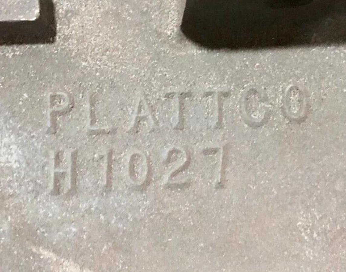 New Plattco H1027 Double Flap Airlock Valve 10" Cast Iron