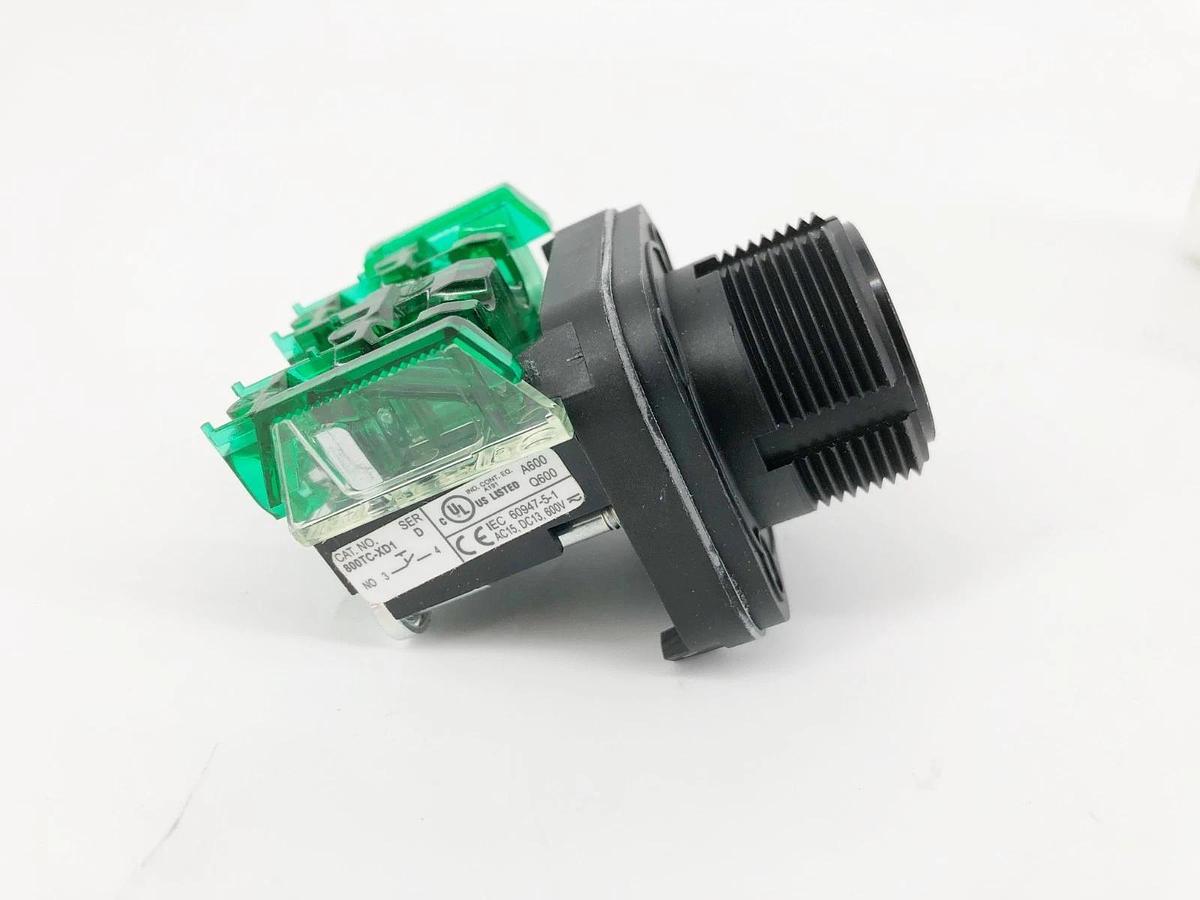 New Allen Bradley 800HC-AR2D1 Ser. F Black Momentary Pushbutton 30.5mm 800TC-XD1