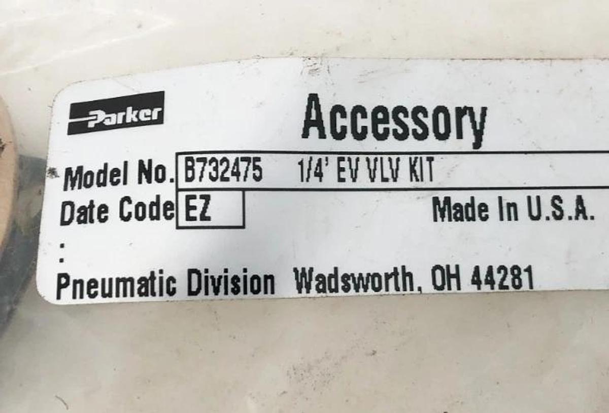 New Parker B732475 Valve Repair Kit 1/4"