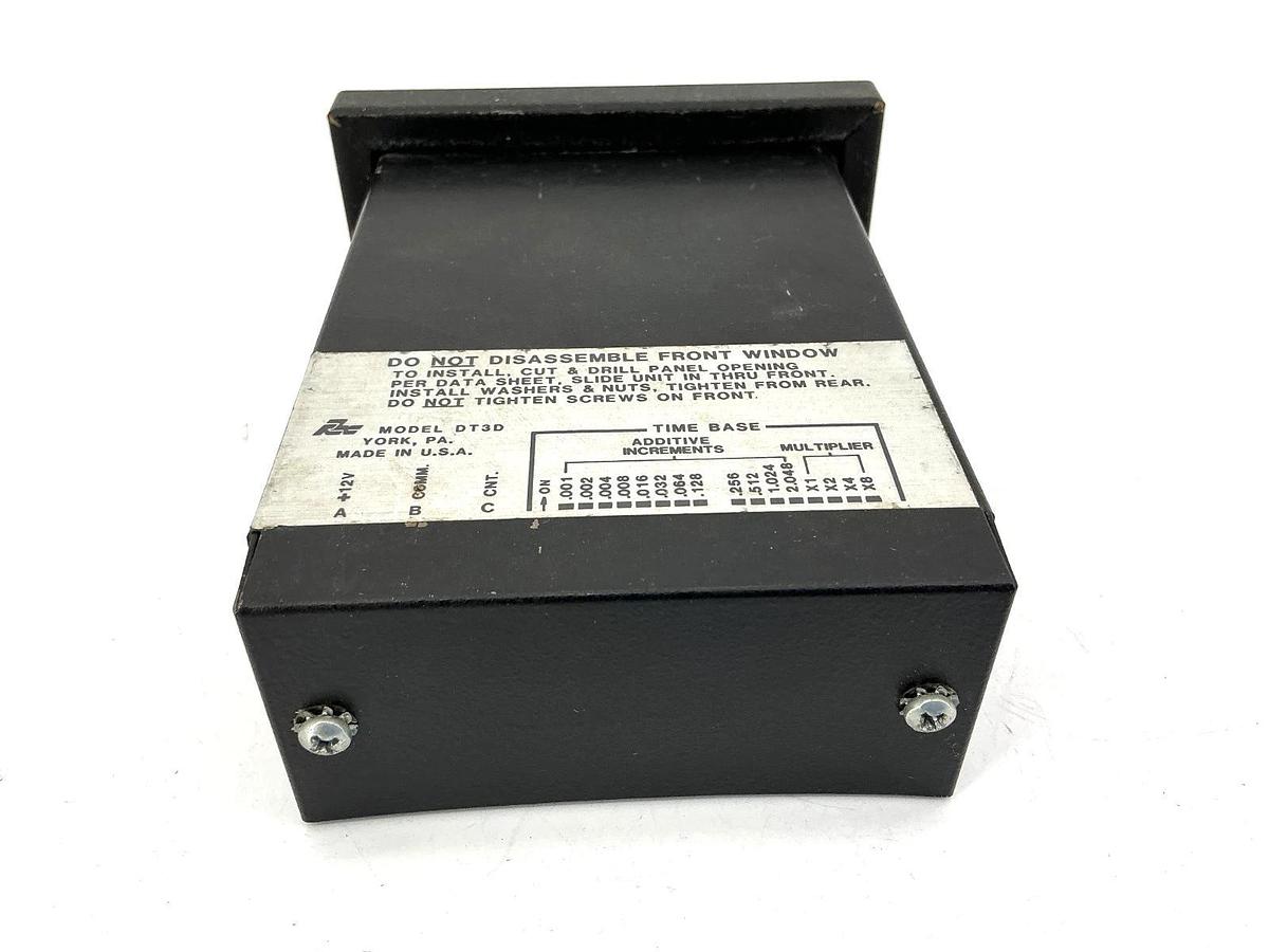Used Red Lion DT3D0500 Tachometer 5-Digit LED Display 115VAC 50/60HZ DT3D