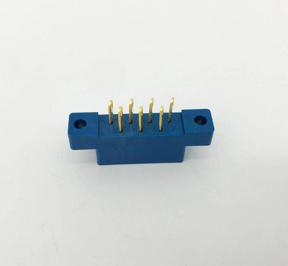 Lot of 5 New Omron A7B-C Socket Switches