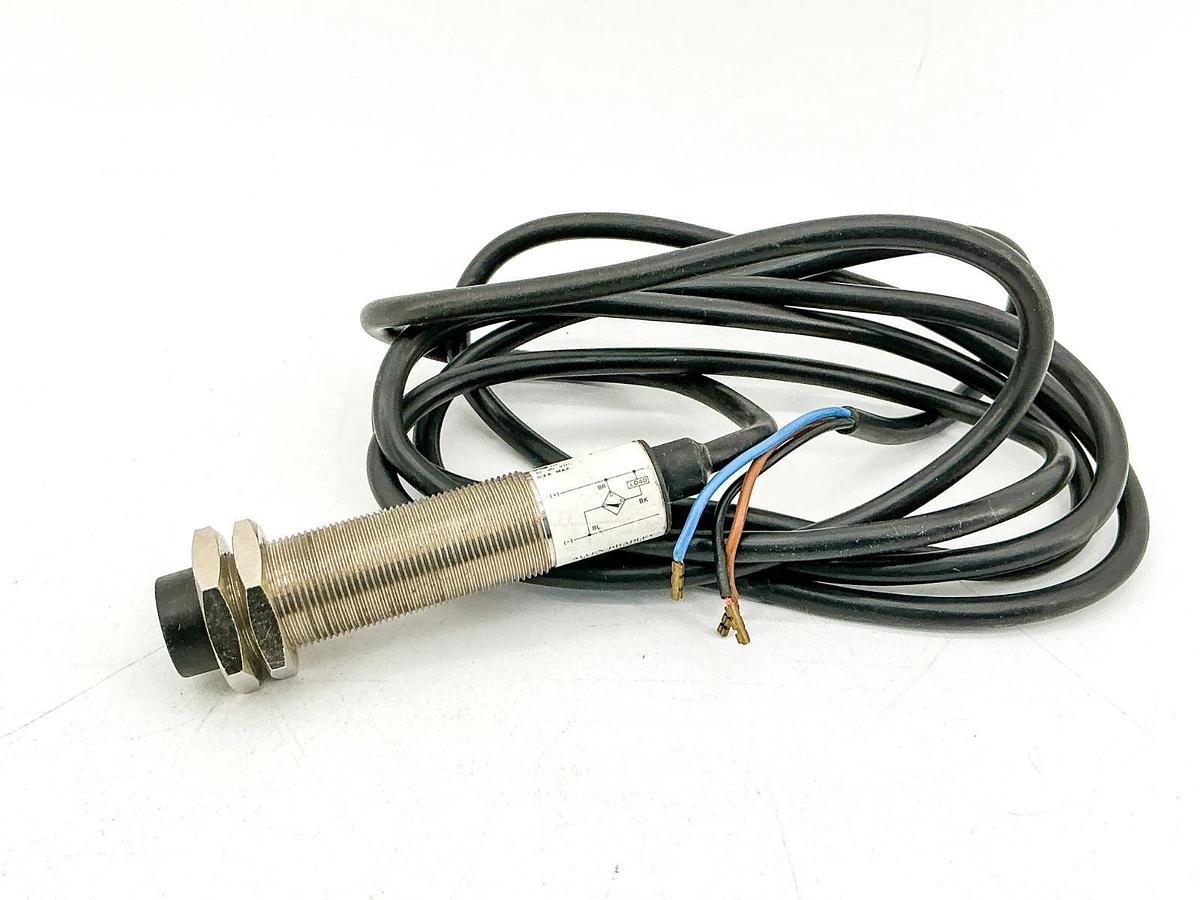 Used Allen Bradley 871C-N8B18 Inductive Proximity Sensor 10-30VDC Ser.A