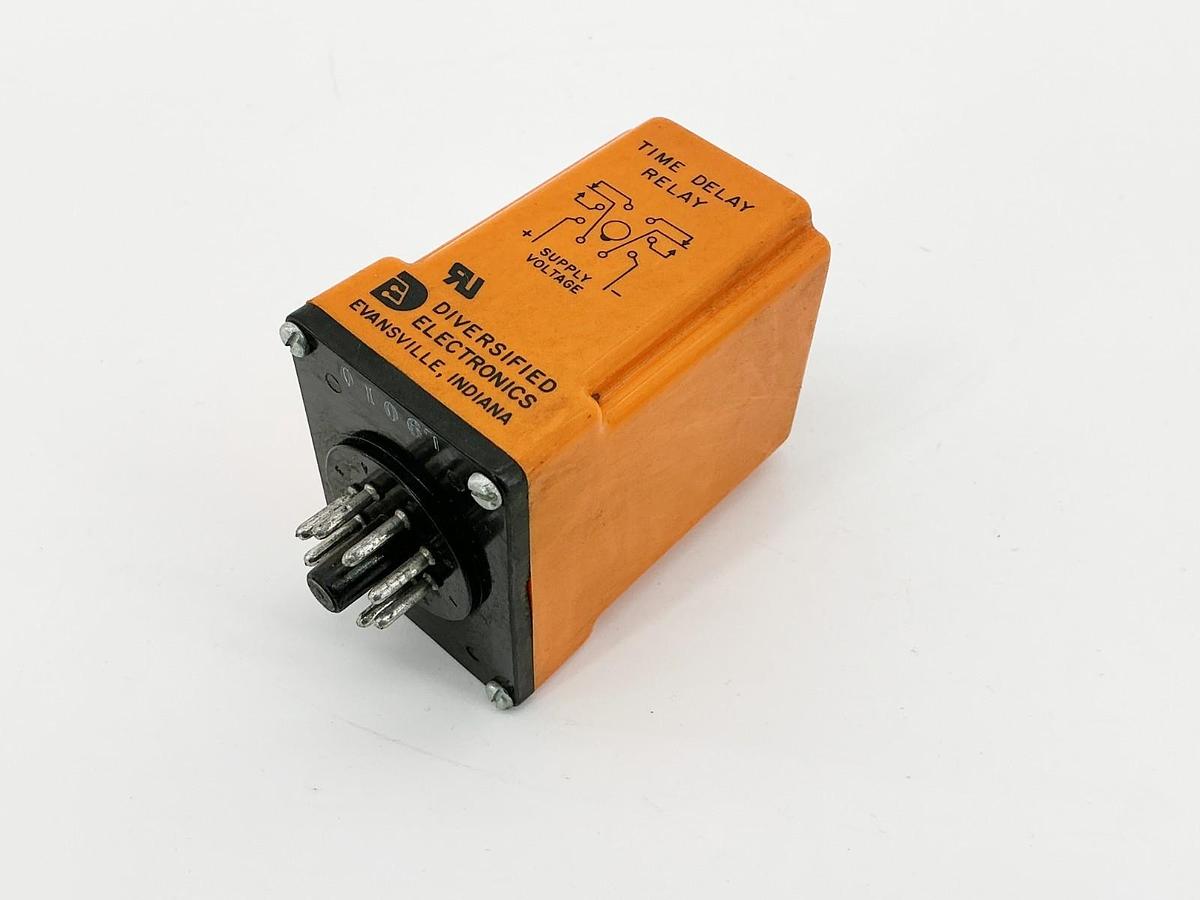 Used Diversified Electronics TDC-24-AKA-010 Time Delay Operate Relay 24V 10A 211VA 0-