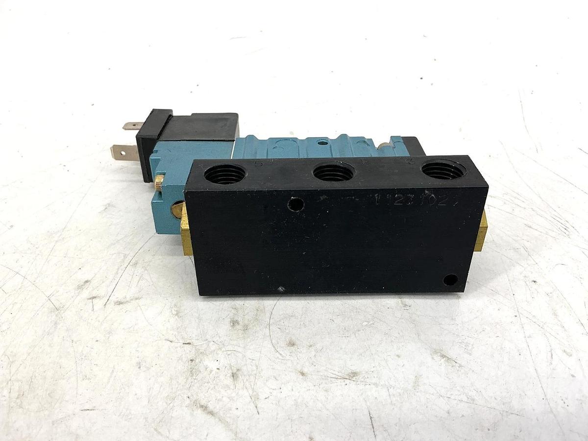New MAC Valves 413A-BAA-DM-DDAJ-1JM Solenoid Valve 5.4Watts 20-120PSI 24VDC