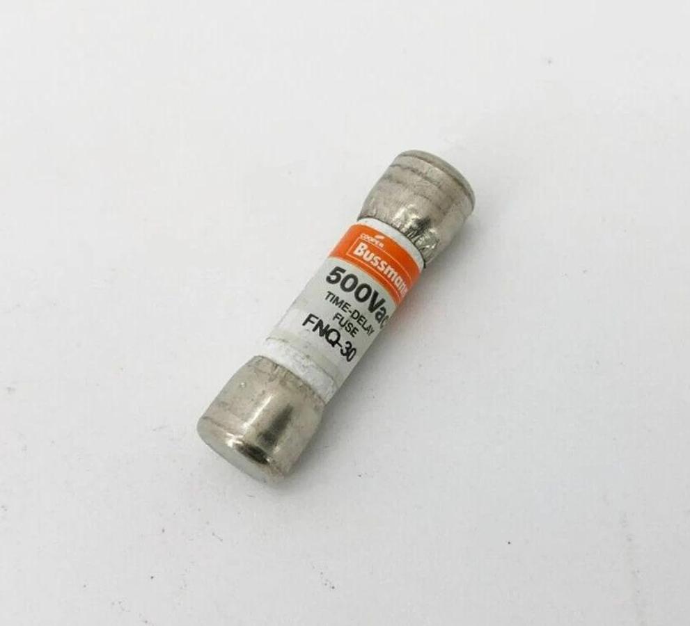 Lot of 4 New Bussmann FNQ-30 Time Delay Fuses 30 A 500VAC