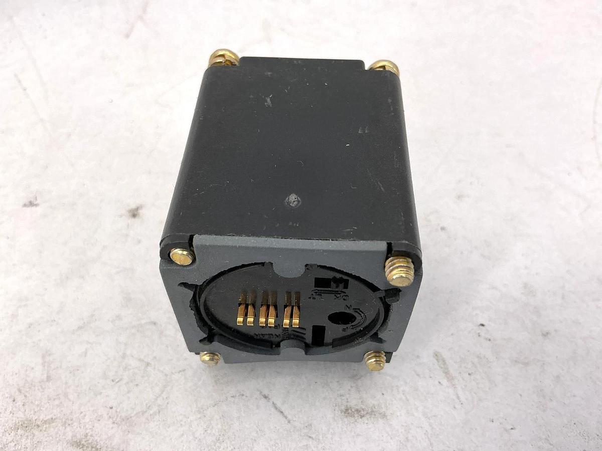 New Eaton E51DP1 Ser B3 Photoelectric Head Reflex 18ft Range