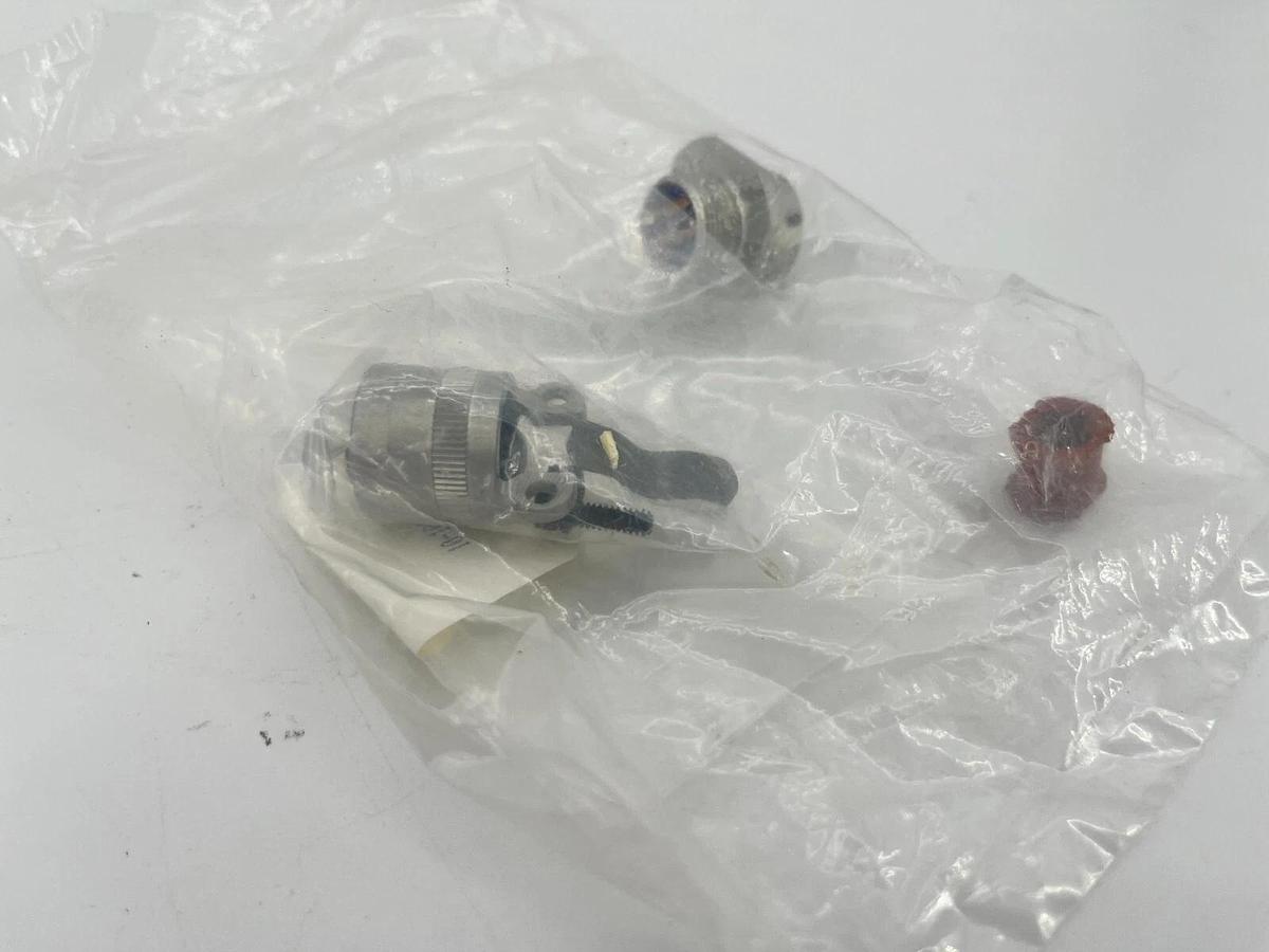 New Amphenol PTS01A-12-4P SR Circular Connector