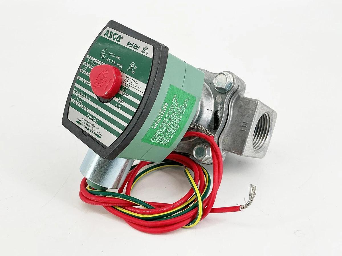 New Asco 8215G033 24VDC Solenoid Valve 125PSI 3/4" Pipe 11.6W - No Box