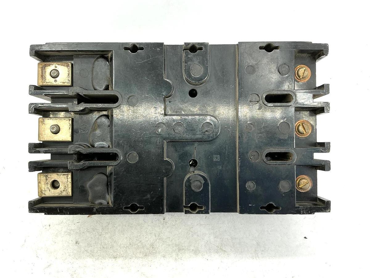 Used Square D 997327 Circuit Breaker Molded Case 3-Pole 3-Phase 225A 600VAC