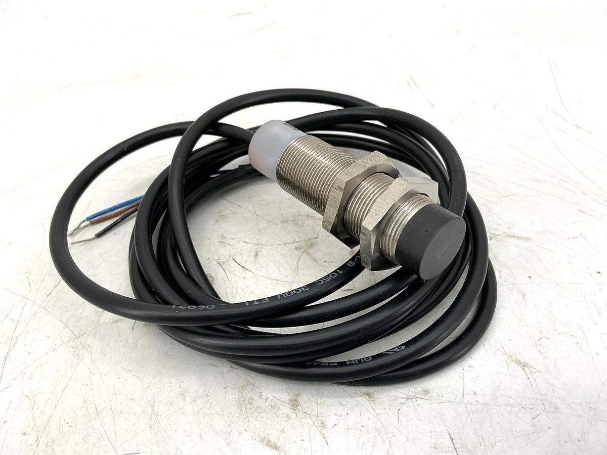 New Eaton E57P-18UPN8-C2 Ser M1 Inductive Prox Sensor Sn=8mm 10-48VDC - No Box