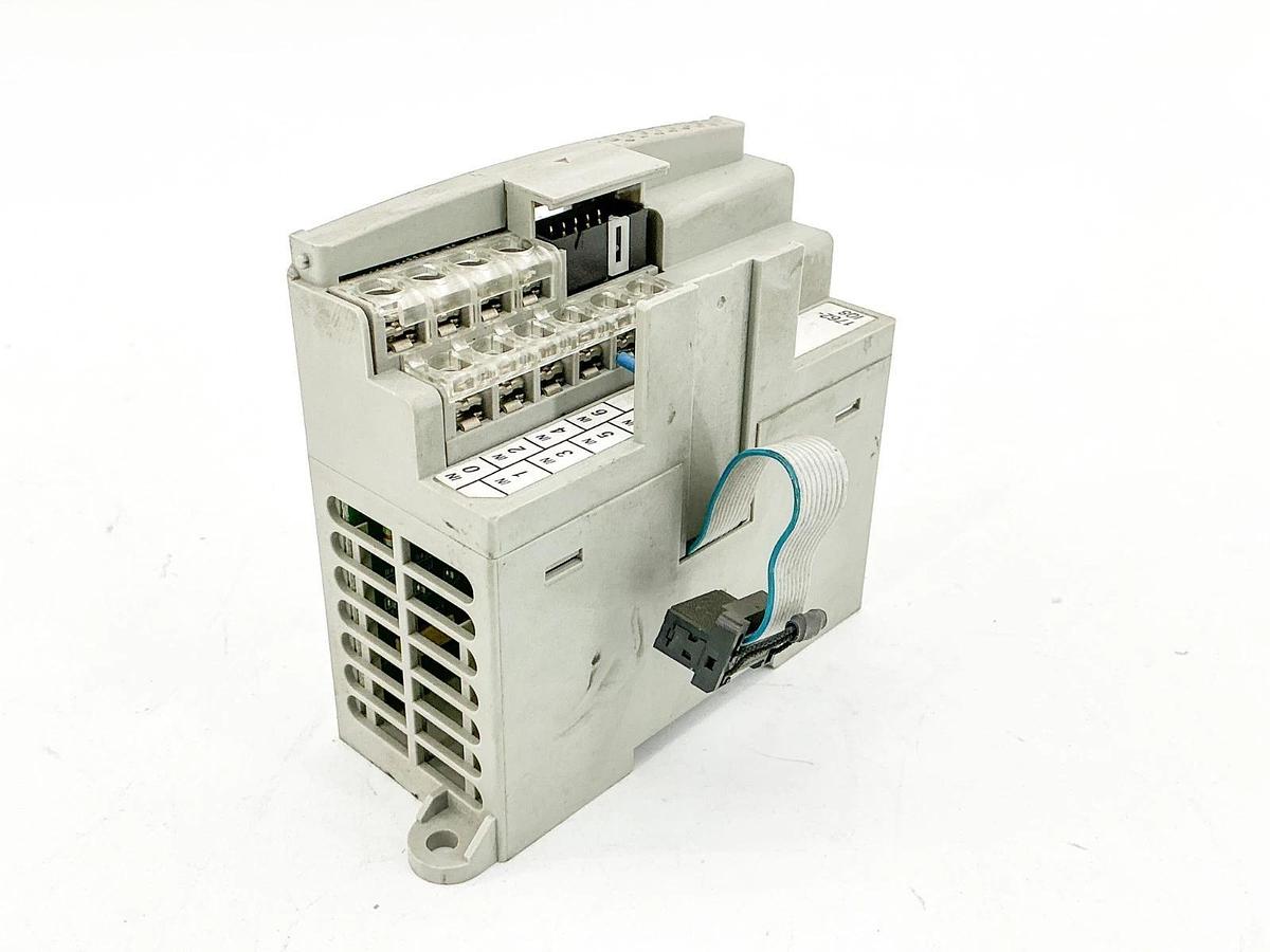Used Allen Bradley 1762-IQ8 MicroLogix Input Module 8PT 24VDC Ser.A