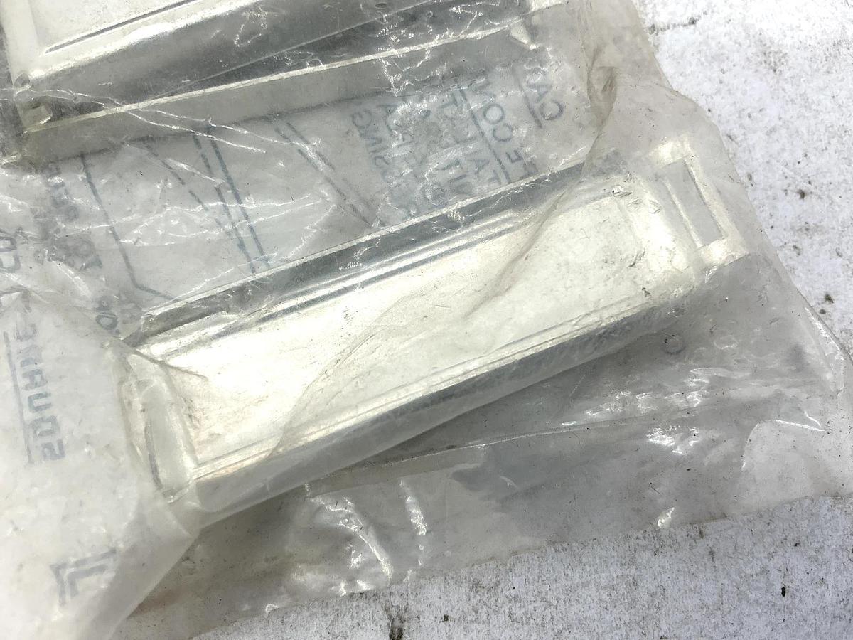 New Bag of 5 Square D QO-1FP Filler Plates Metal Silver 51897