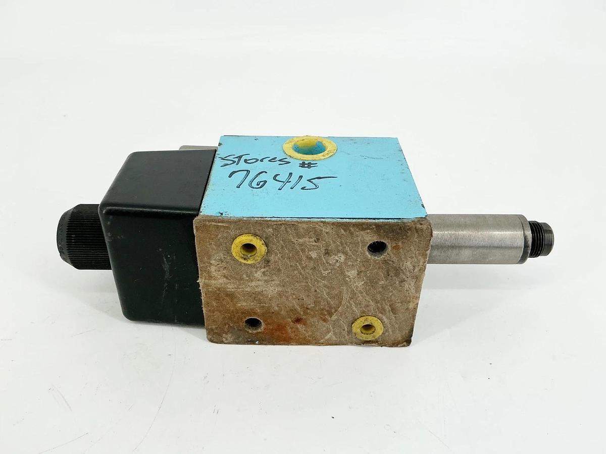 Used Denison A3D02 34 703 09 02 00A5 01327 026-24630-5 Valve 036-71657