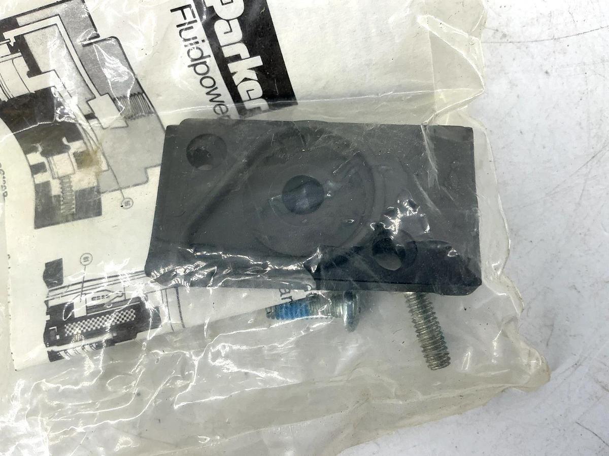 Lot of 2 New Parker PS5407 GG End Cover Service Kit