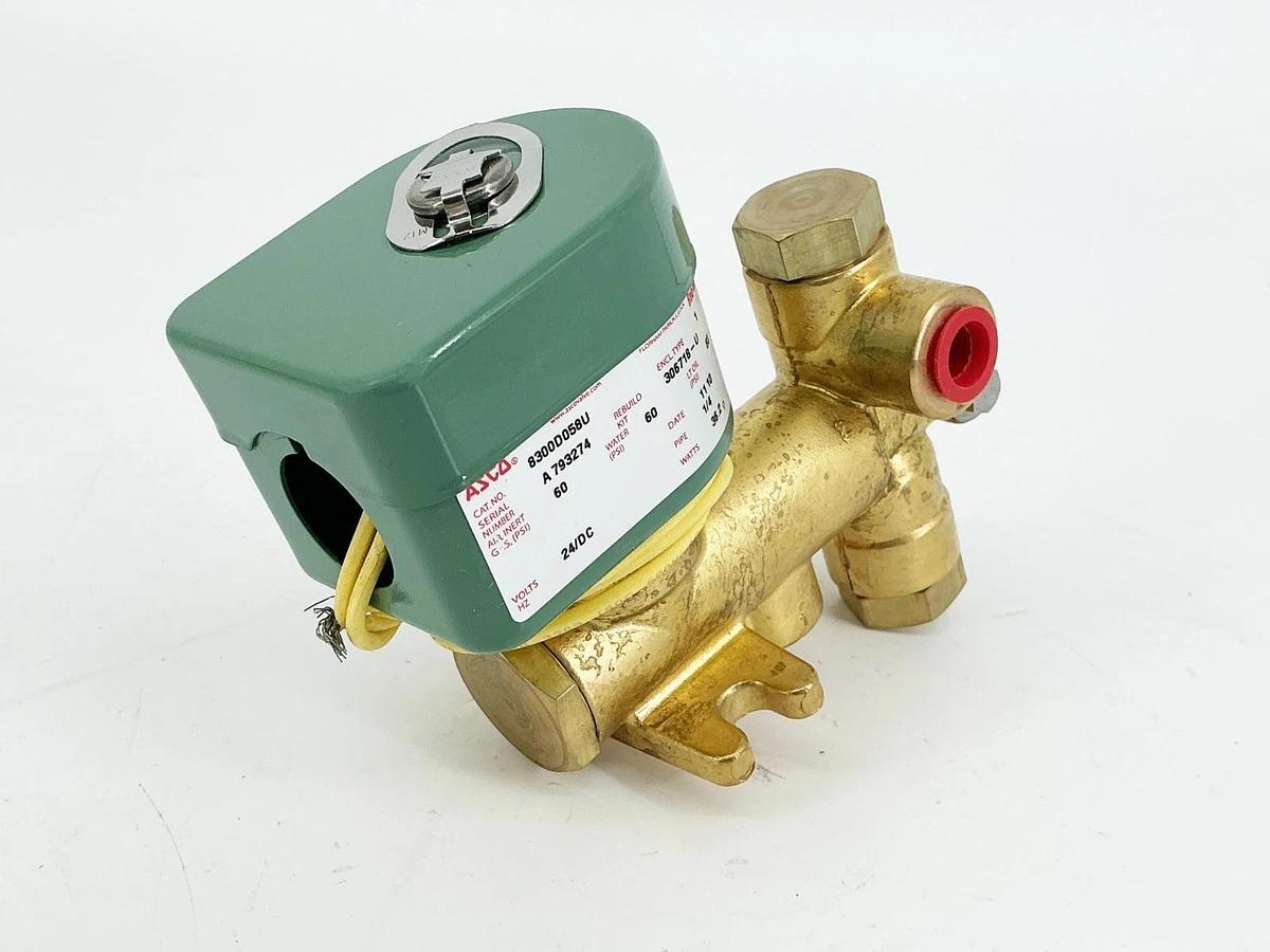 New Asco 8300D058U Solenoid Valve 60PSI 1/4" Pipe 36.2W 24VDC