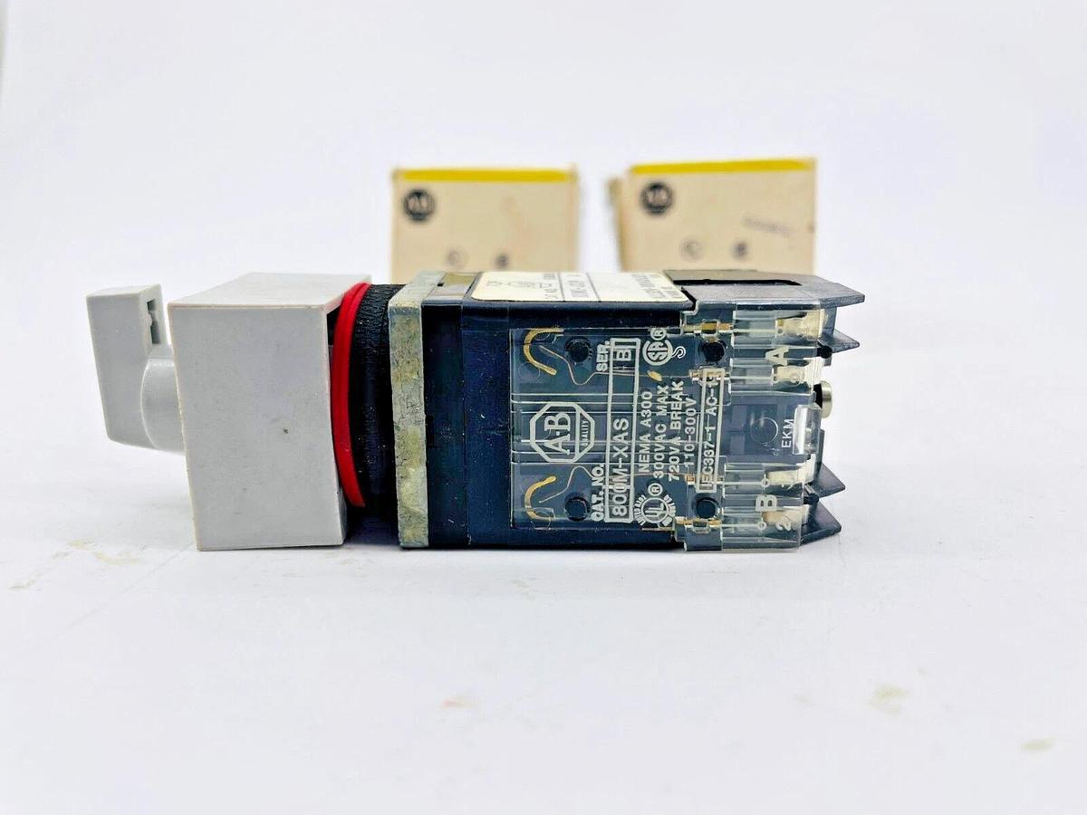 Lot of 2 New Allen Bradley 800MS-JG2PBS Selector Switch 3 POS Black 800MS-JX2P