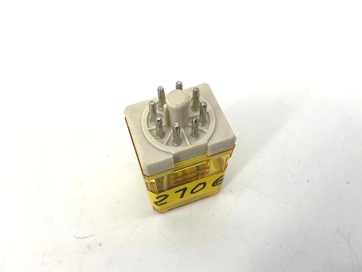 Lot of 2 New IDEC RR2P-UL-DC12V Relay 2-Pole 8-Pin 12VDC Coil RR2P-UL